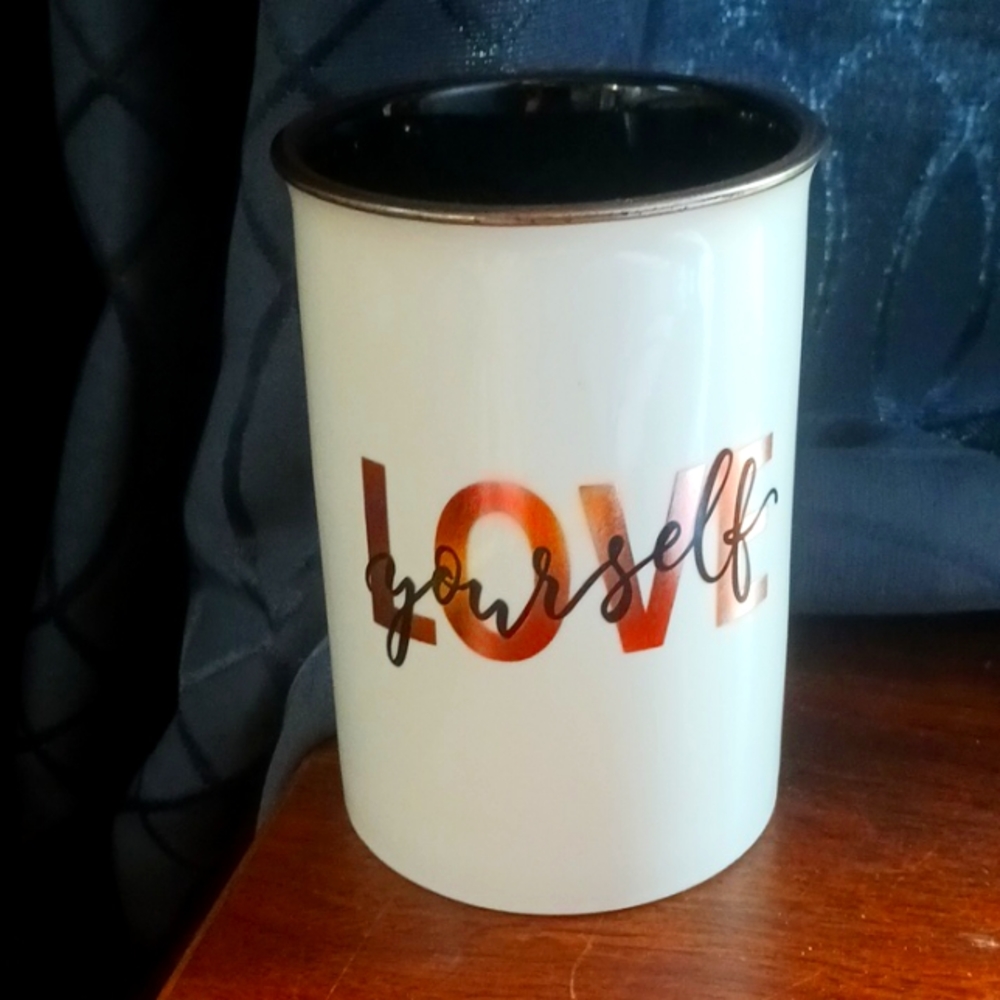 Love yourself glass cup